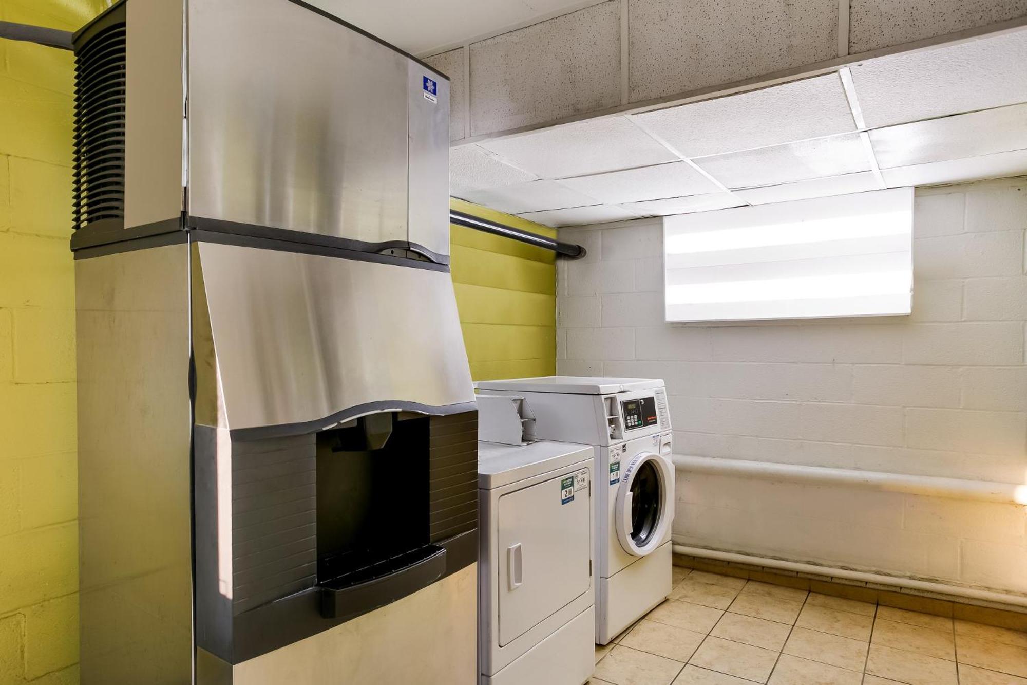 Red Roof Inn Baltimore Windsor Mill المظهر الخارجي الصورة