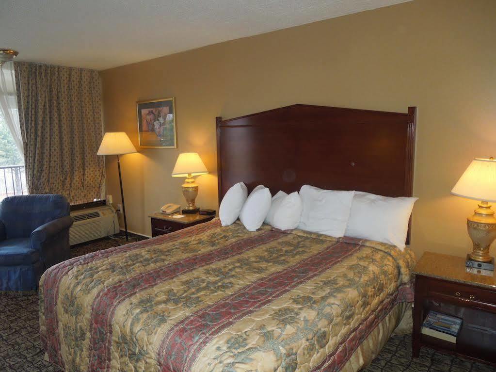 Red Roof Inn Baltimore Windsor Mill المظهر الخارجي الصورة